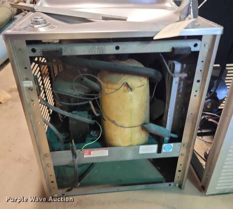 image for item DX7368 (2) Elkay drinking fountains 