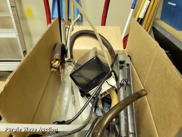 image for item DX7370 Medical equipment