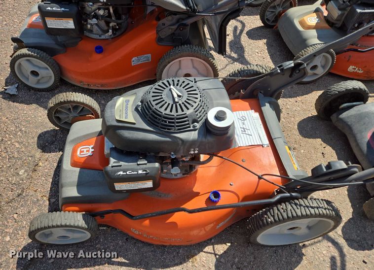 image for item DX7393 (11) push mowers