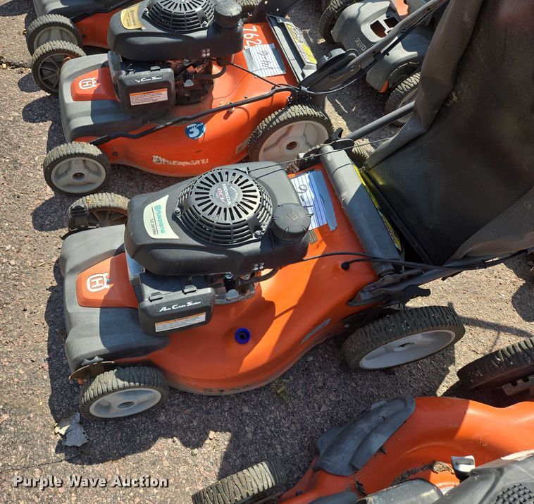 image for item DX7393 (11) push mowers