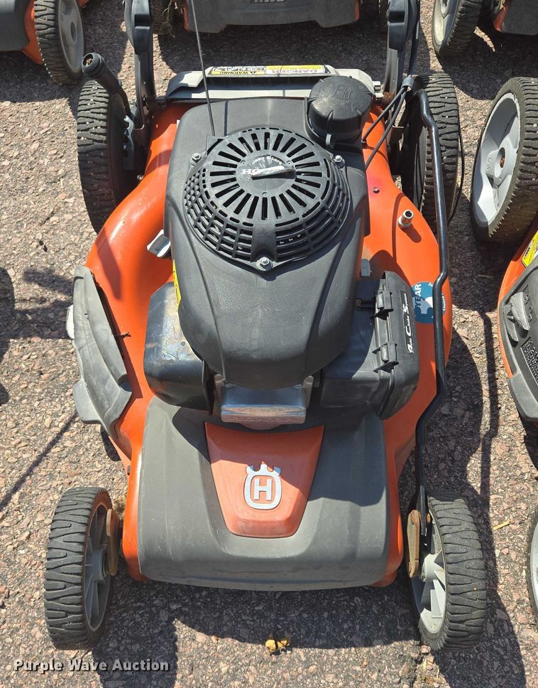 image for item DX7393 (11) push mowers