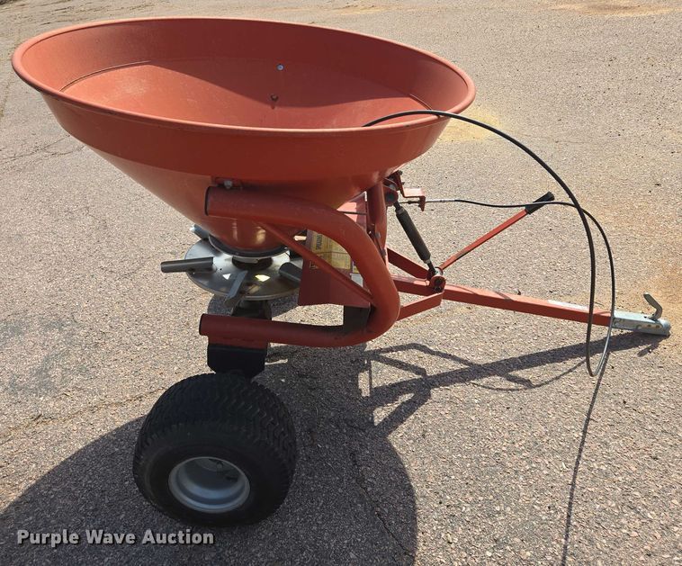 image for item DX7394 Gearmore PTB560 spreader