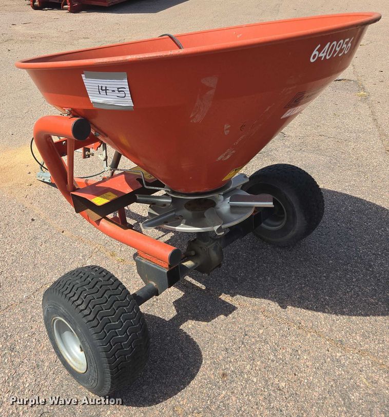 image for item DX7394 Gearmore PTB560 spreader