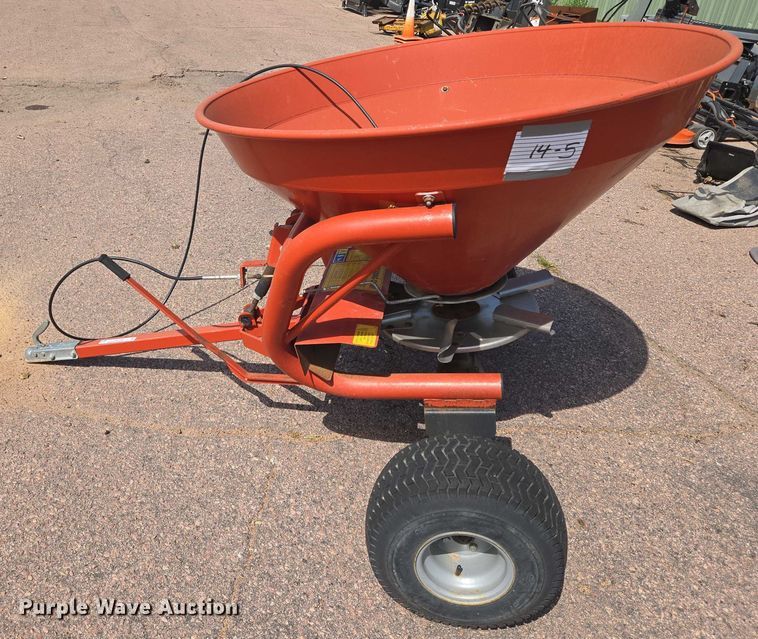 image for item DX7394 Gearmore PTB560 spreader