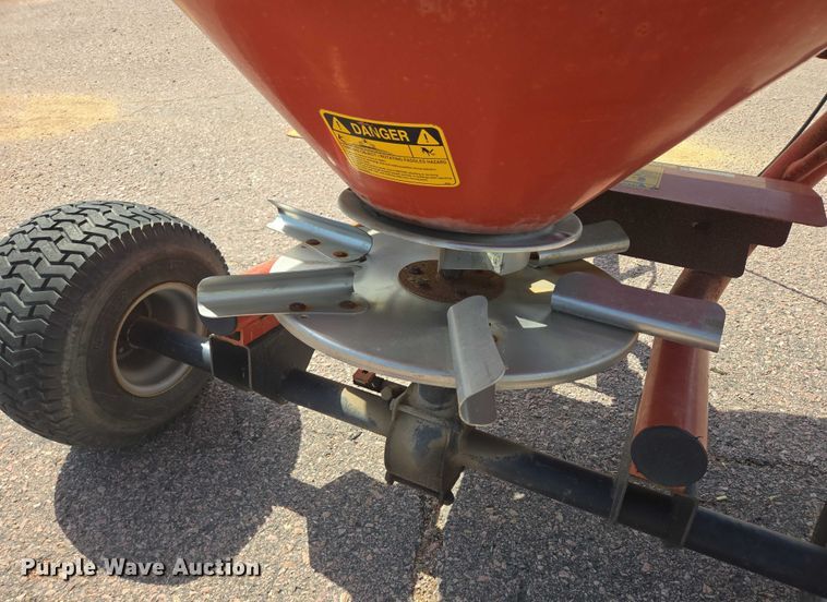 image for item DX7394 Gearmore PTB560 spreader