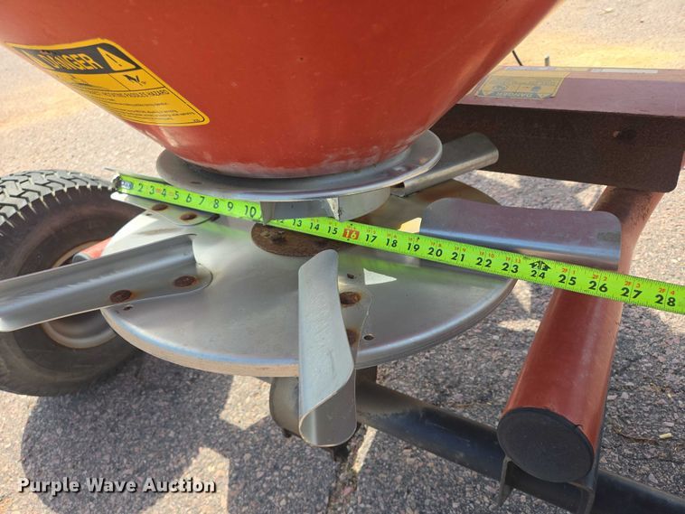 image for item DX7394 Gearmore PTB560 spreader