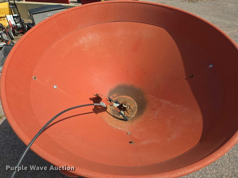 image for item DX7394 Gearmore PTB560 spreader