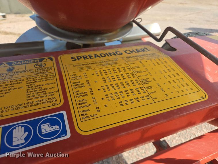 image for item DX7394 Gearmore PTB560 spreader