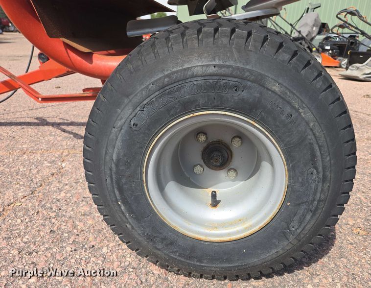 image for item DX7394 Gearmore PTB560 spreader