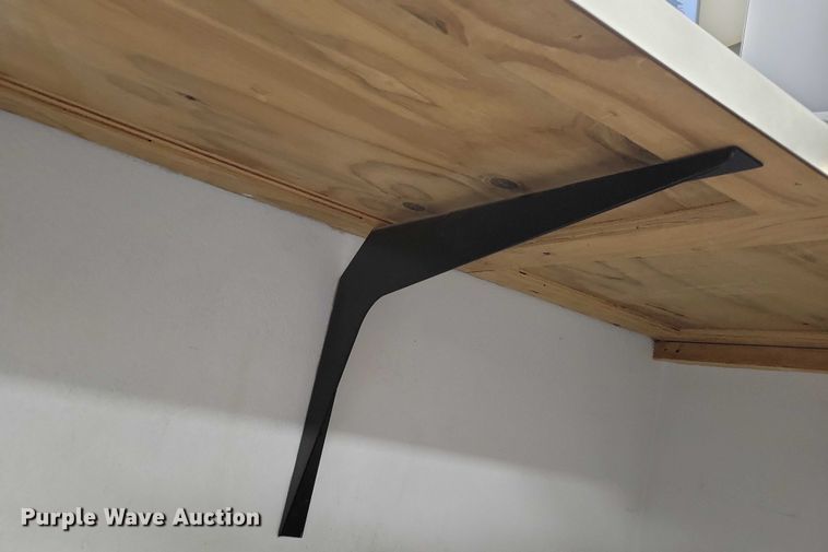 image for item DX7398 Wall mounted table