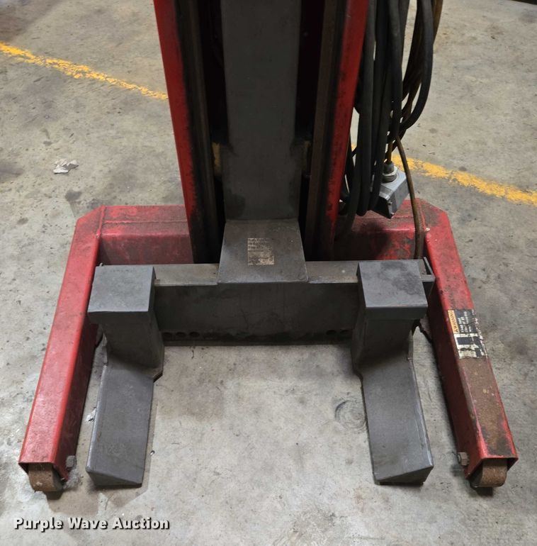 image for item DX7402 Rotary Lift HP415-1 automotive lift