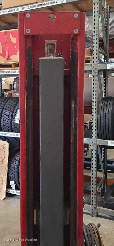 image for item DX7402 Rotary Lift HP415-1 automotive lift