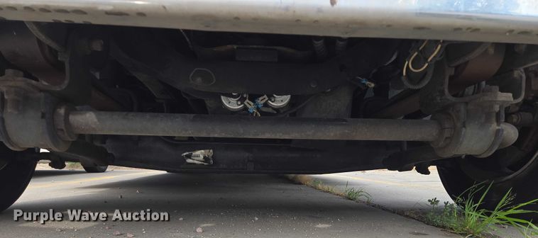 image for item DX7404 2013 IC shuttle bus