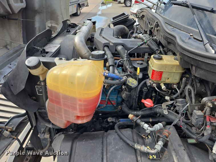 image for item DX7404 2013 IC shuttle bus