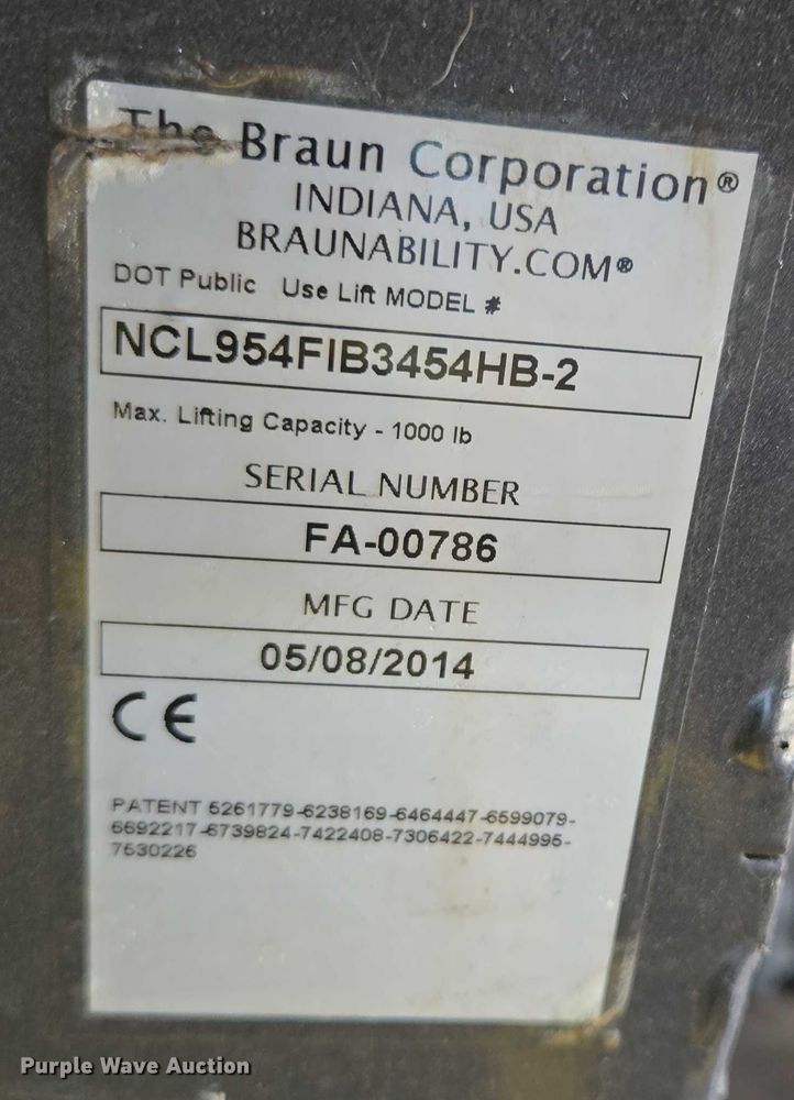 image for item DX7406 2015 IC shuttle bus