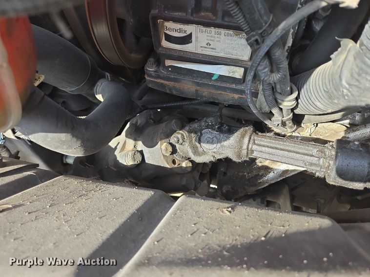 image for item DX7406 2015 IC shuttle bus