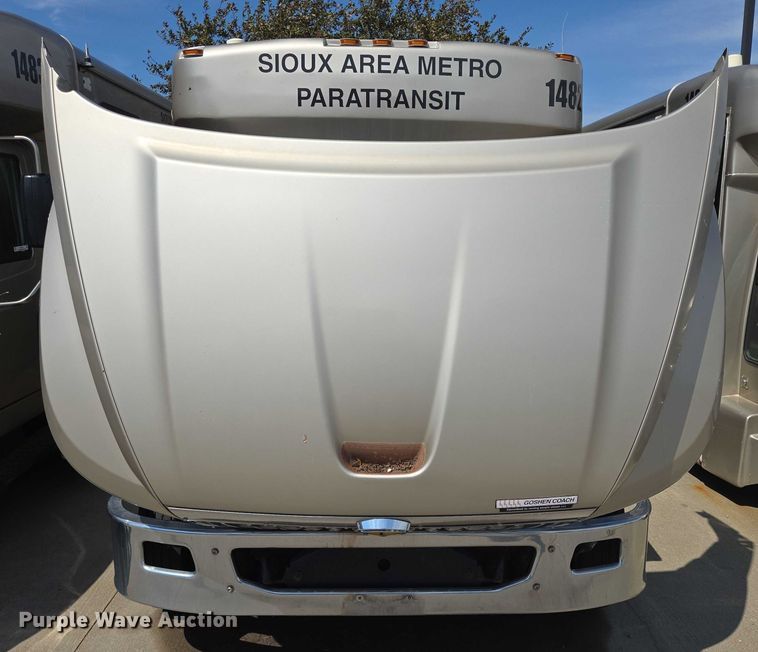 image for item DX7407 2015 IC shuttle bus