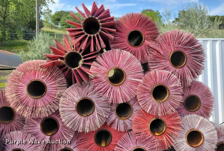 image for item DX7408 Approximately 27 broom heads