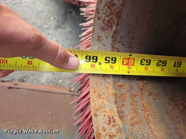 image for item DX7408 Approximately 27 broom heads