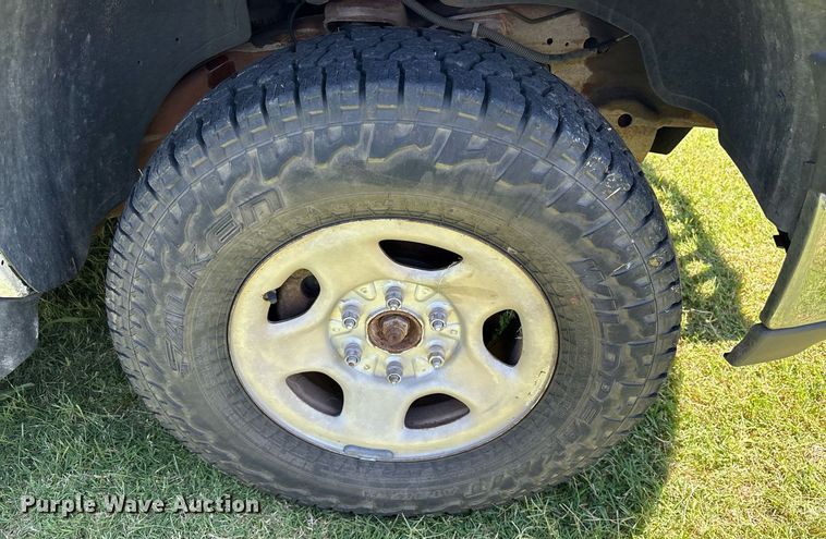 image for item DY0845 2005 Chevrolet Tahoe SUV