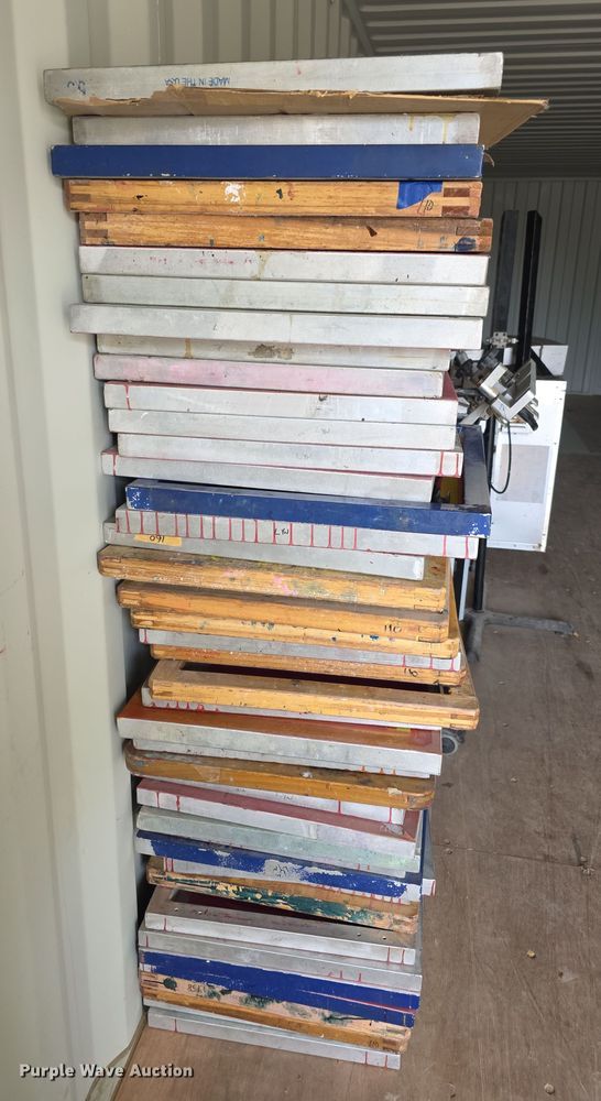 image for item DZ6147 HIX E2408 screen printer