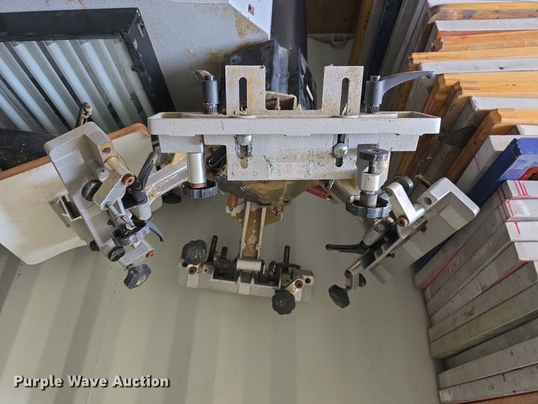 image for item DZ6147 HIX E2408 screen printer