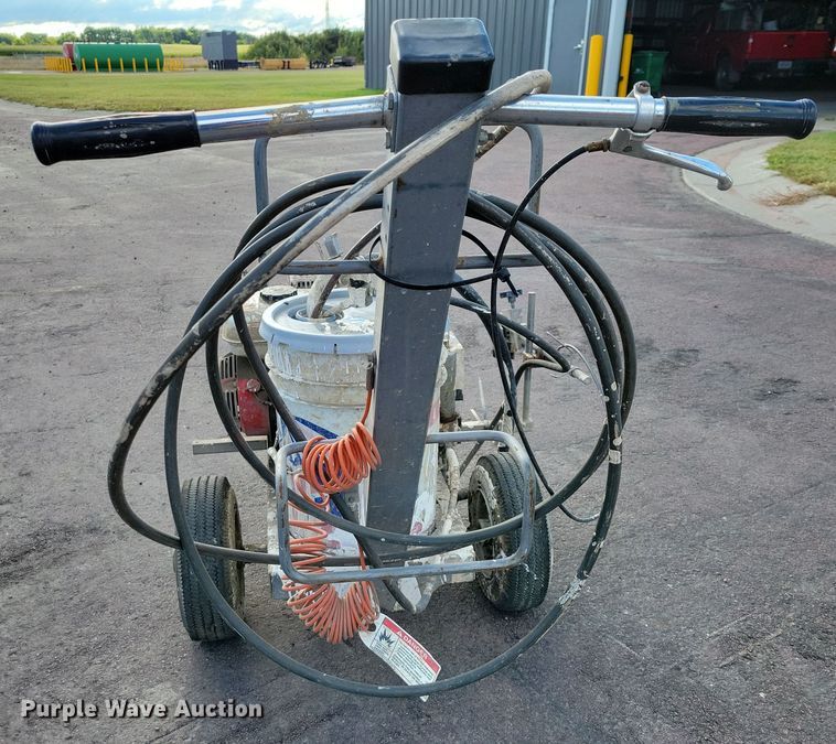 image for item DZ6497 Graco Line Lazer 3000 paint stripper