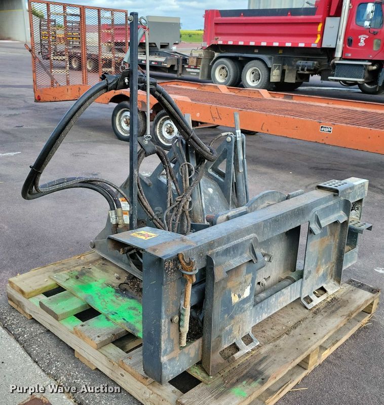 image for item DZ6498 1998 Alitec skid steer cold planer