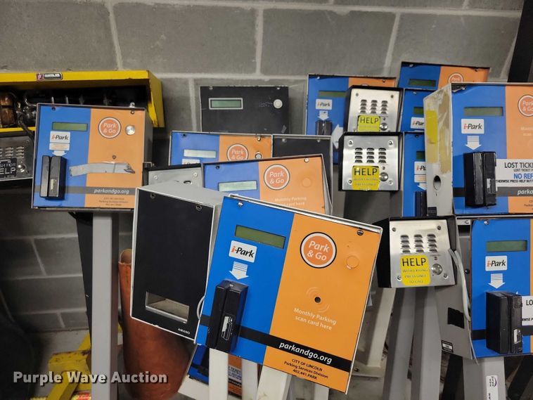 image for item DZ6518 Parking garage electronics