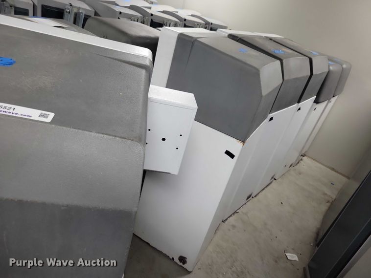 image for item DZ6521 (6) ExpressParc parking garage ticket machines