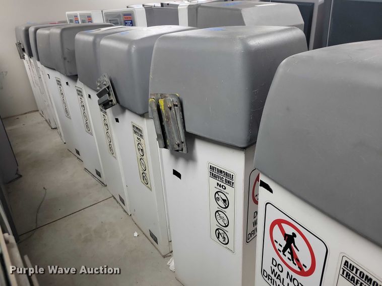 image for item DZ6522 (9) Amano parking garage gate machines