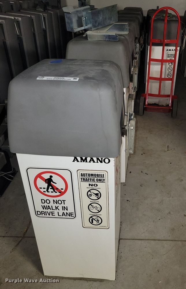 image for item DZ6529 (16) Amano parking garage gate machines