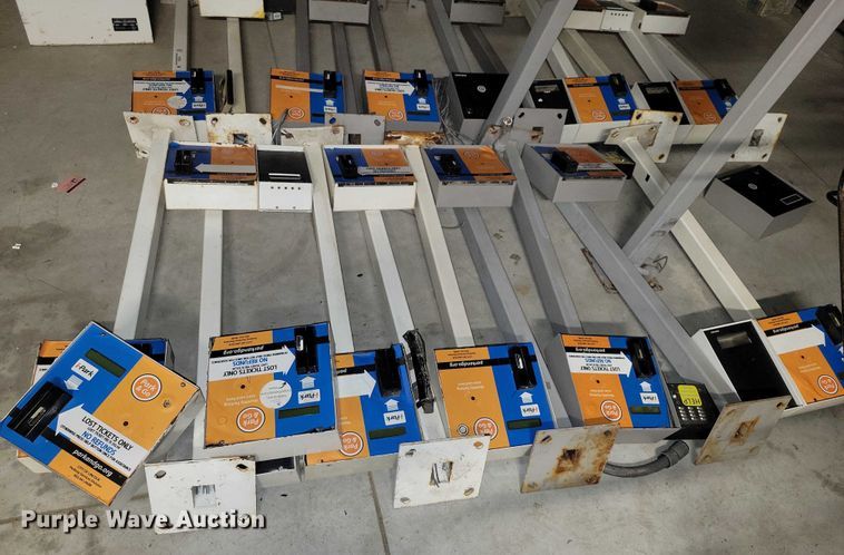 image for item DZ6532 Parking garage electronics