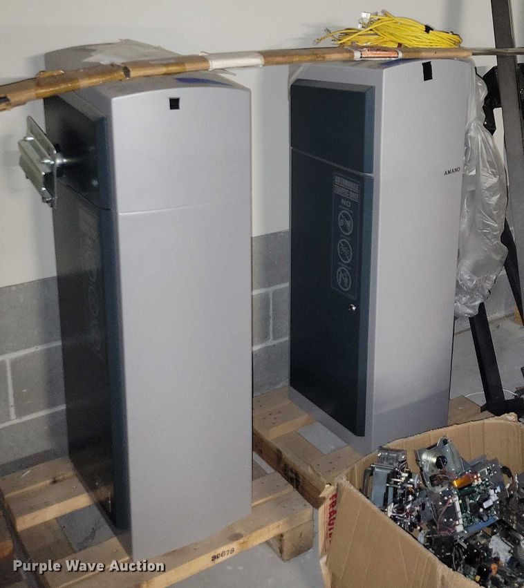 image for item DZ6533 (6) Amana parking garage gate machines