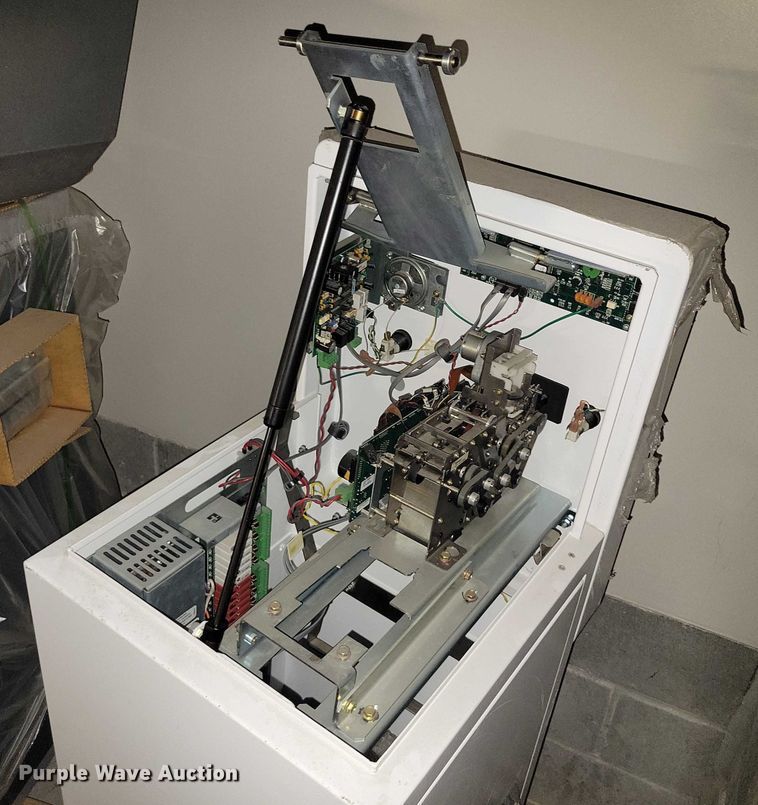 image for item DZ6533 (6) Amana parking garage gate machines