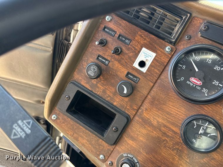 image for item DZ8762 2000 Peterbilt 330 dump truck