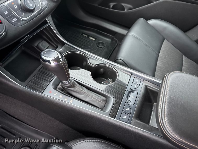 image for item DZ8945 2020 Chevrolet Impala LT 