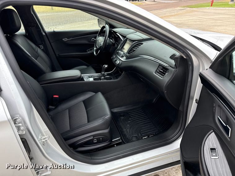 image for item DZ8945 2020 Chevrolet Impala LT 