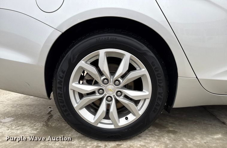 image for item DZ8945 2020 Chevrolet Impala LT 