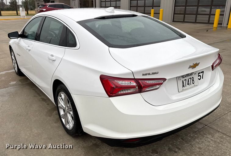 image for item DZ8946 2020 Chevrolet Malibu LT 