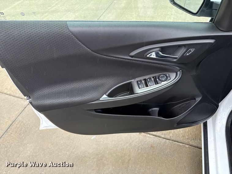 image for item DZ8946 2020 Chevrolet Malibu LT 