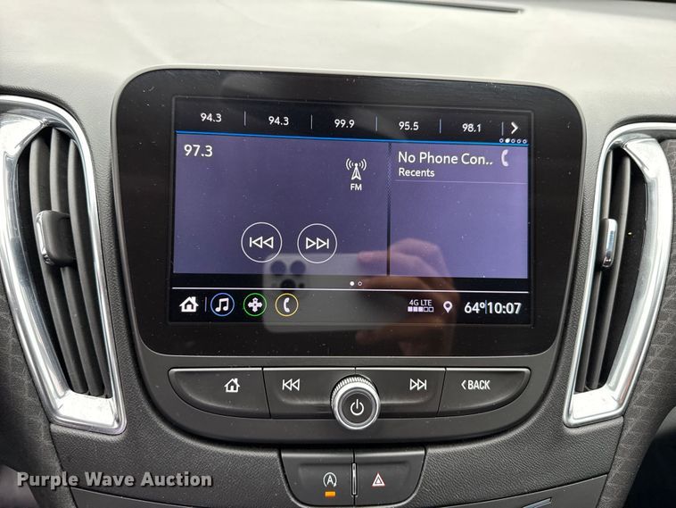 image for item DZ8946 2020 Chevrolet Malibu LT 