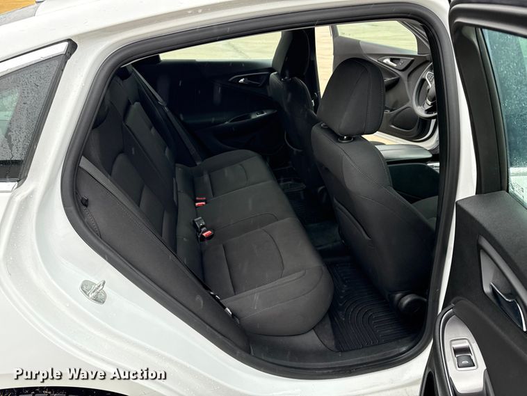 image for item DZ8946 2020 Chevrolet Malibu LT 