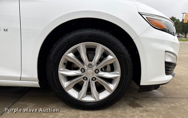 image for item DZ8946 2020 Chevrolet Malibu LT 