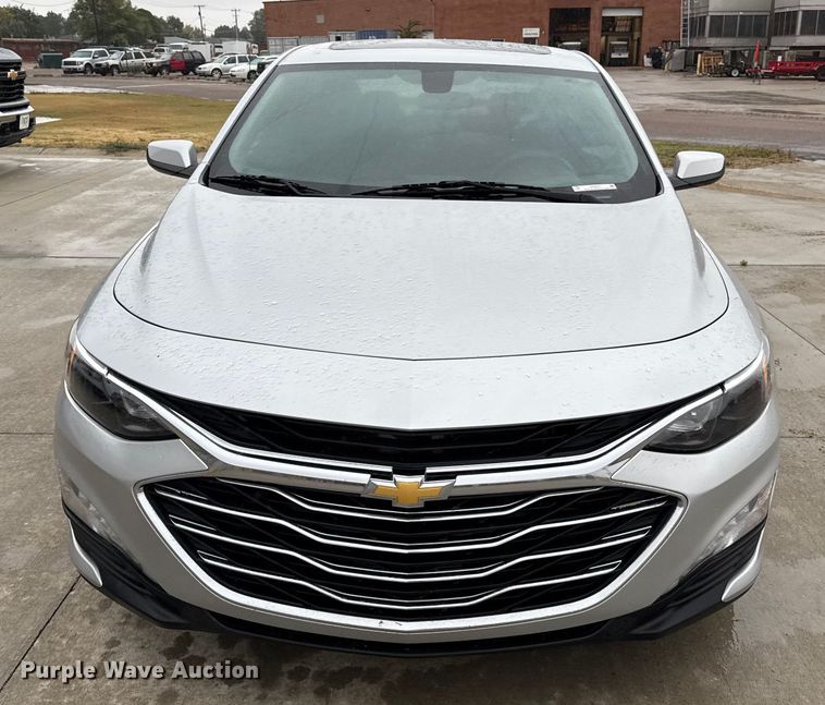 image for item DZ8947 2020 Chevrolet Malibu LT 