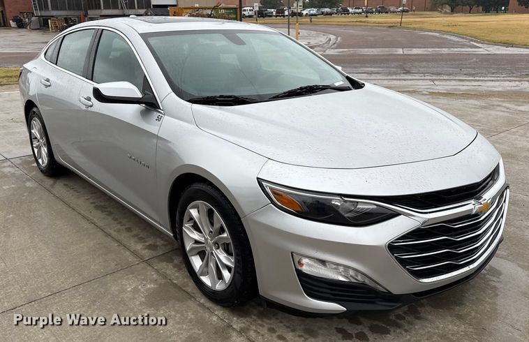 image for item DZ8947 2020 Chevrolet Malibu LT 