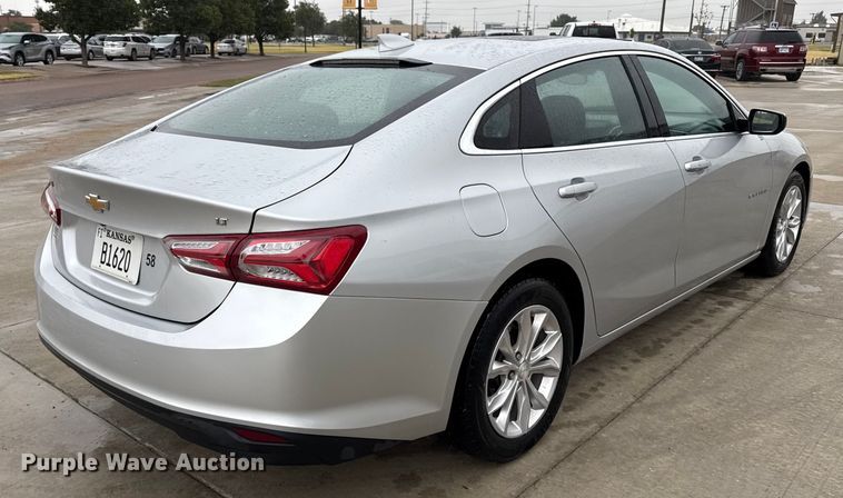 image for item DZ8947 2020 Chevrolet Malibu LT 