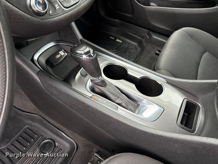 image for item DZ8947 2020 Chevrolet Malibu LT 