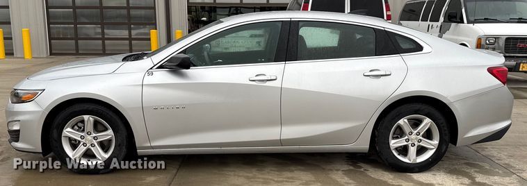 image for item DZ8948 2021 Chevrolet Malibu 