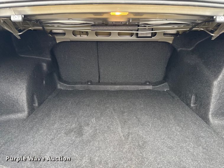 image for item DZ8948 2021 Chevrolet Malibu 